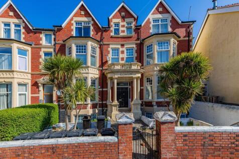 Kingsland Crescent, Barry CF63 1 bed apartment for sale