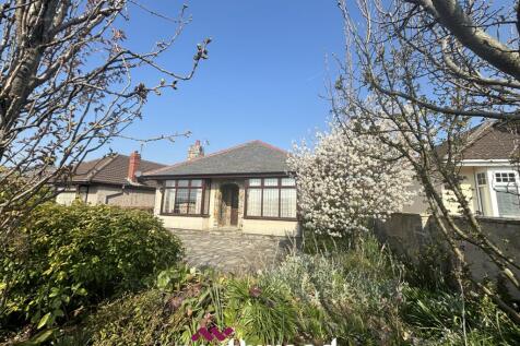 3 bedroom bungalow for sale