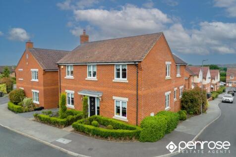 Maple Close, Bedford MK45 4 bed detached house for sale