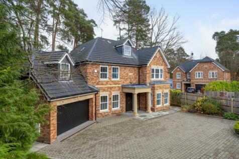 Llanvair Close, Ascot 5 bed detached house for sale