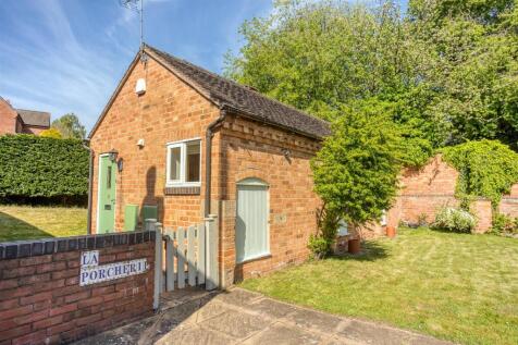 1 bedroom cottage for sale