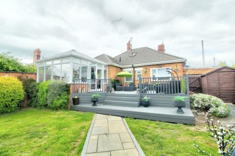 3 bedroom detached bungalow for sale