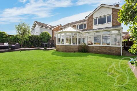 Brickhouse Close, West Mersea CO5 4 bed detached house for sale