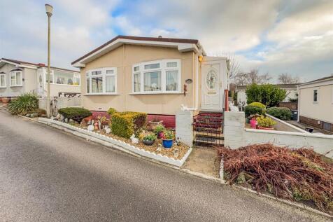 2 bedroom park home for sale