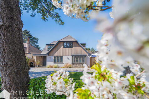 5 bedroom bungalow for sale