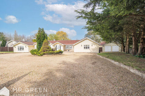 5 bedroom bungalow for sale