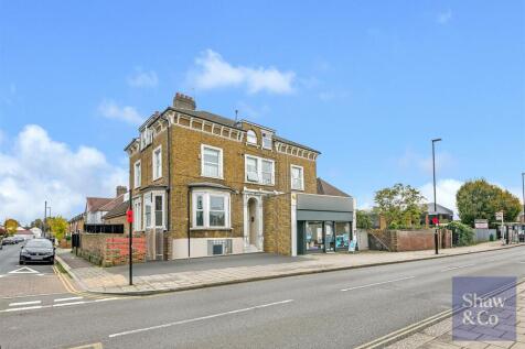 Whitton Road, Hounslow TW3 1 bed flat for sale