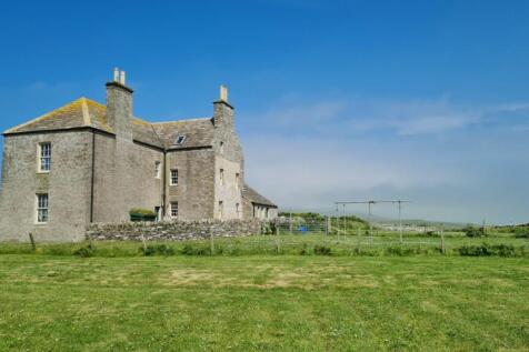 6 bedroom detached house for sale