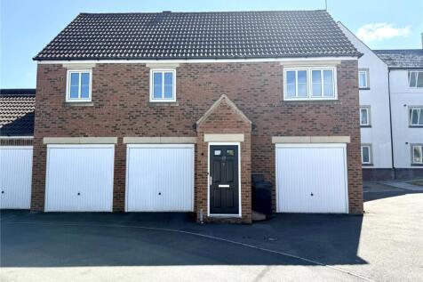 2 bedroom detached house for sale