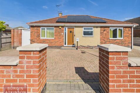 2 bedroom detached bungalow for sale