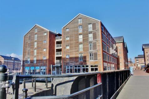 Merchants Quay, Gloucester Docks 2 bed duplex for sale