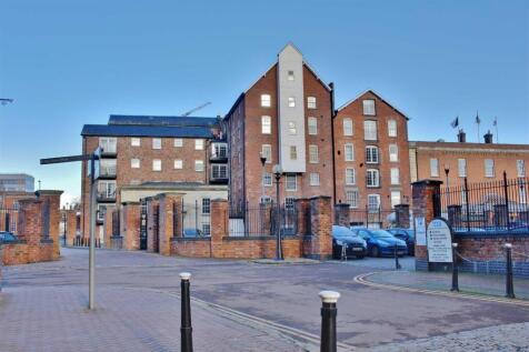 1 bedroom duplex for sale