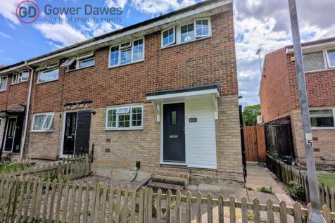 3 bedroom end of terrace house for sale