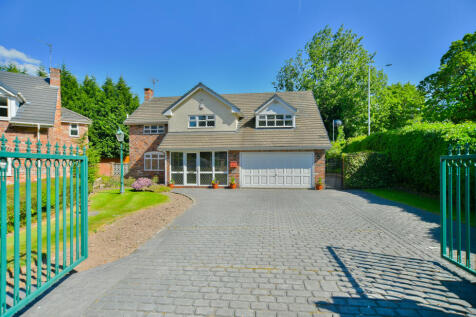 5 bedroom detached house for sale