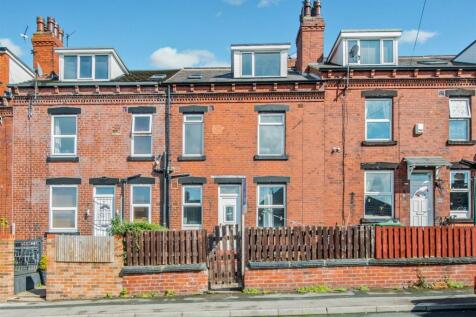 Swallow Crescent, Wortley, Leeds 2 bed terraced house for sale