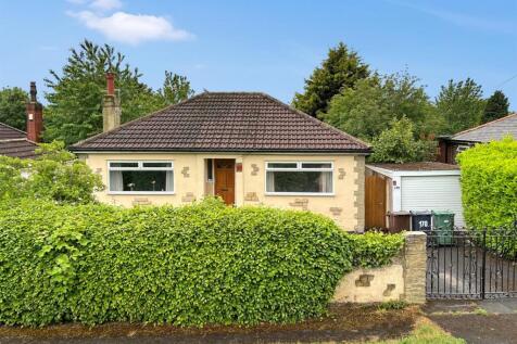 Blue Hill Lane, Leeds 2 bed detached bungalow for sale