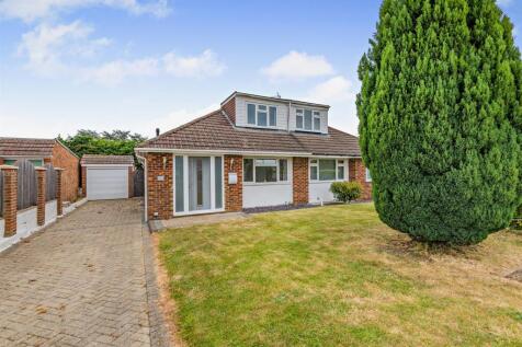 Mount Lane, Bearsted, Maidstone 3 bed semi