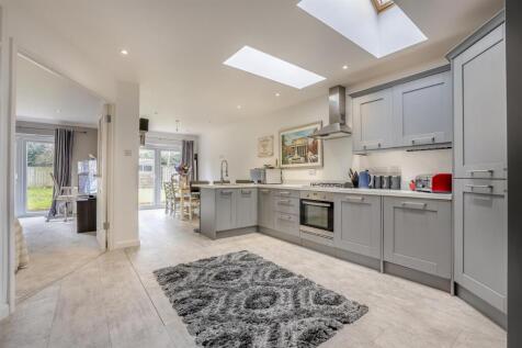 Bell Way, Kingswood, Maidstone 3 bed detached house for sale