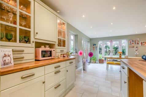 Church Street, Boughton Monchelsea... 4 bed house for sale