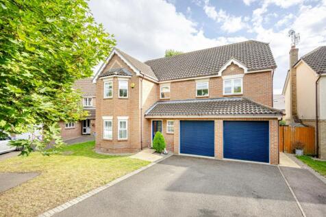 Grove Park, Bishop's Stortford... 5 bed detached house for sale