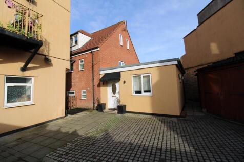 Robertson Road, Easton, Bristol, BS5 6JZ 3 bed apartment for sale