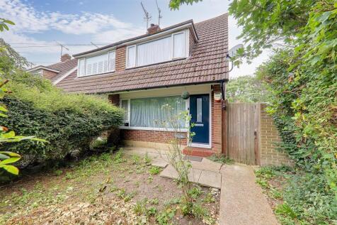 Mansfield Road, Worthing, West... 2 bed semi