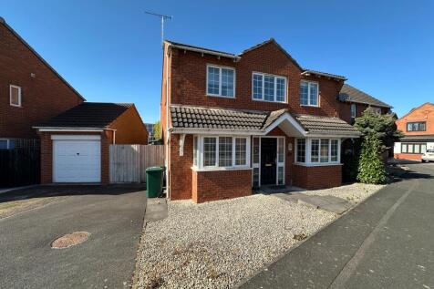 Hunt Way, Swadlincote, DE11 4 bed detached house for sale