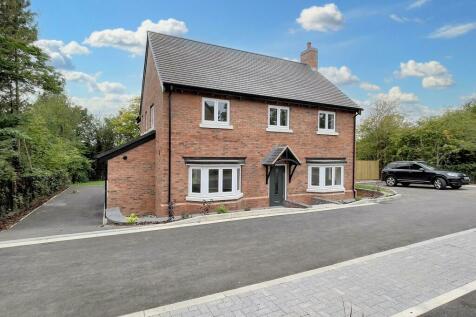 6 bedroom detached house for sale