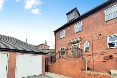 Radleigh Grange, Woodville... 4 bed townhouse for sale