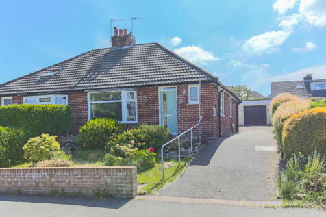 1 bedroom semi-detached bungalow for sale