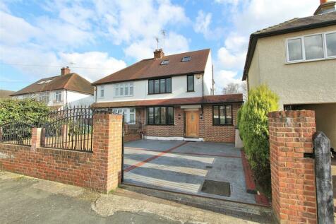 4 bedroom semi-detached house for sale