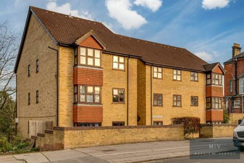1 bedroom flat for sale