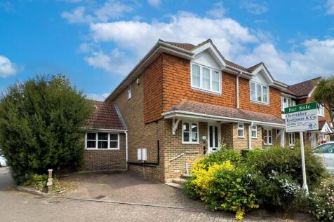 Kingfisher Close, Harrow Weald... 2 bed end of terrace house for sale