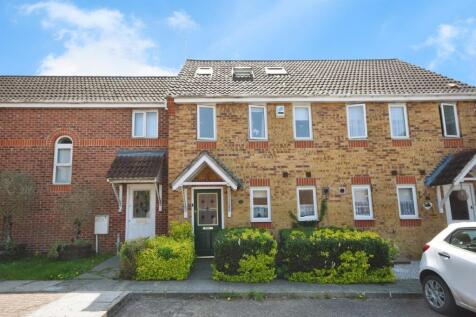 5 bedroom terraced house for sale