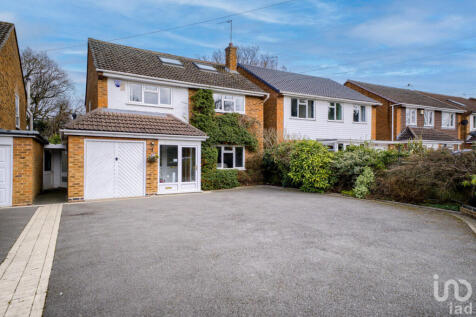 3 bedroom detached house for sale
