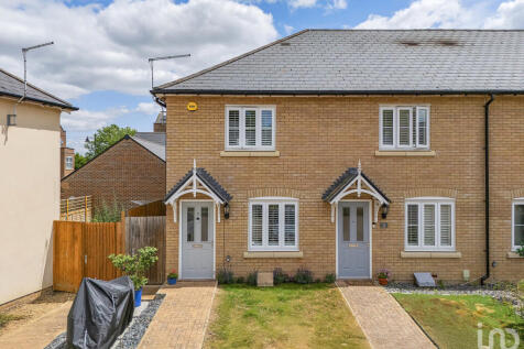 2 bedroom end of terrace house for sale