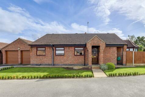 3 bedroom detached bungalow for sale