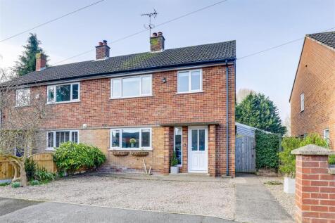 Brookland Close, Gunthorpe NG14 3 bed semi