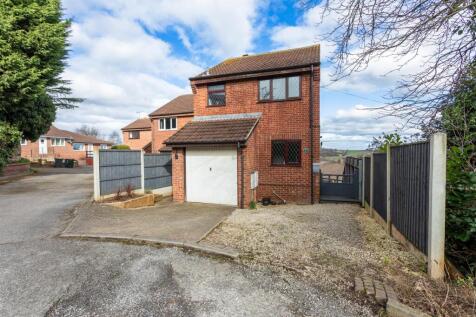 Redcar Close, Gedling NG4 3 bed detached house for sale