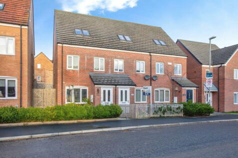 3 bedroom terraced house for sale