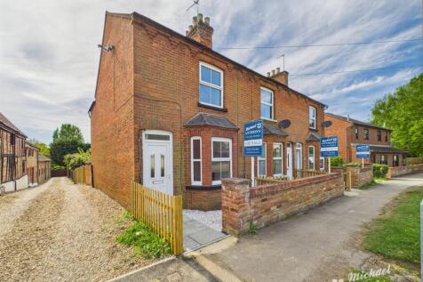 Stewkley, Leighton Buzzard LU7 2 bed end of terrace house for sale