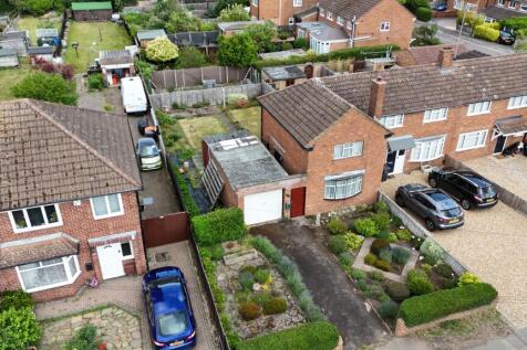 Leighton Buzzard LU7 2 bed end of terrace house for sale
