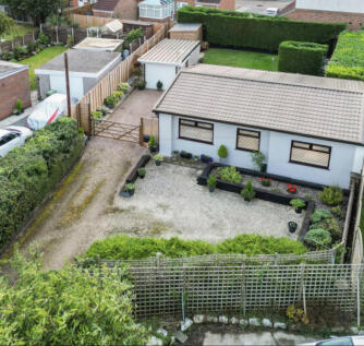 2 bedroom semi-detached bungalow for sale