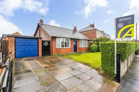 Warrington Road, Widnes WA8 3 bed detached bungalow for sale