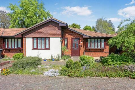 2 bedroom bungalow for sale