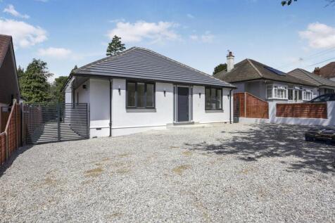 5 bedroom detached bungalow for sale