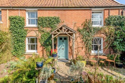 4 bedroom cottage for sale