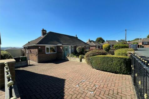 2 bedroom semi-detached bungalow for sale