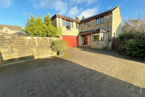 6 bedroom detached house for sale