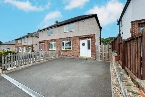 2 bedroom semi-detached house for sale